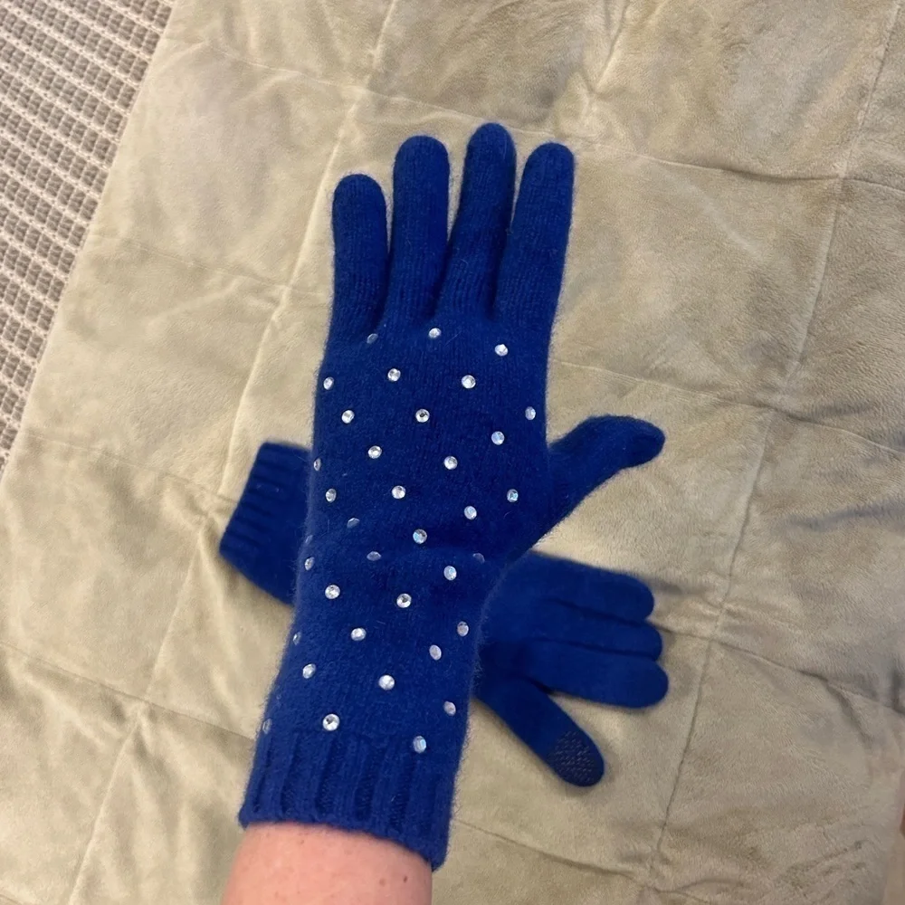 Touchscreen Blue Wool Gloves with Rhinestones